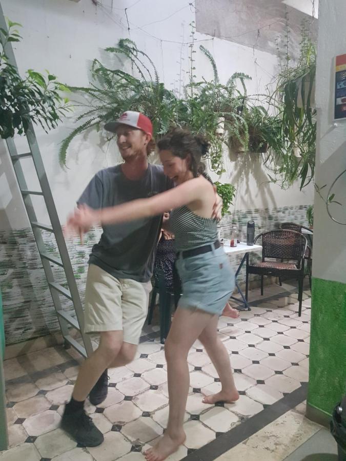 Pagration Youth Hostel Athens Ngoại thất bức ảnh