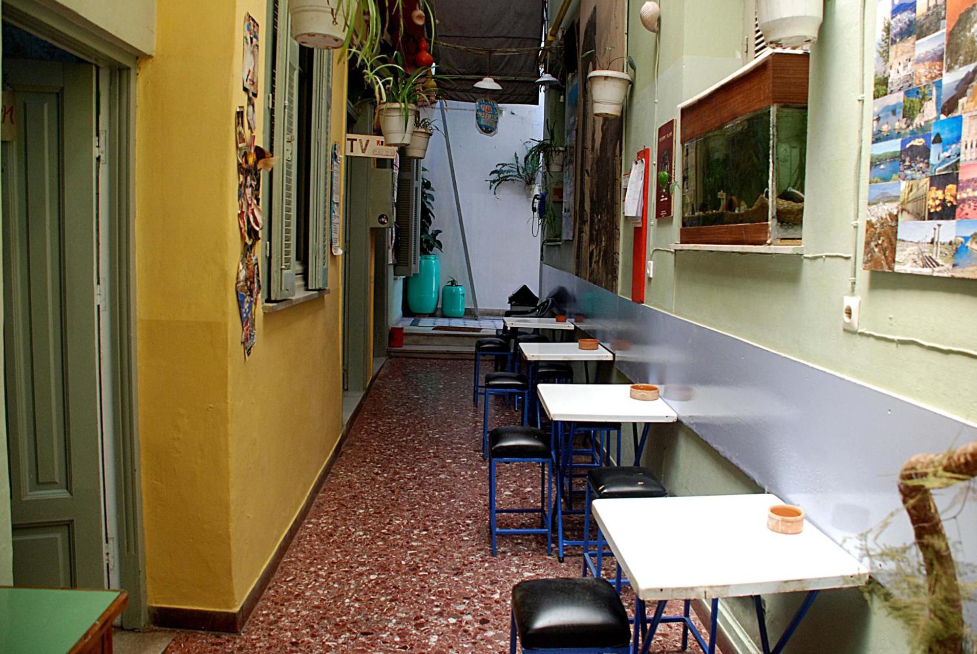 Pagration Youth Hostel Athens Ngoại thất bức ảnh