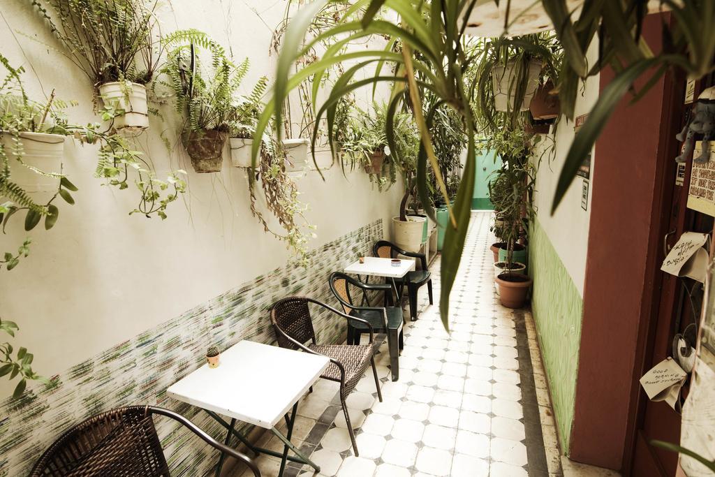 Pagration Youth Hostel Athens Ngoại thất bức ảnh