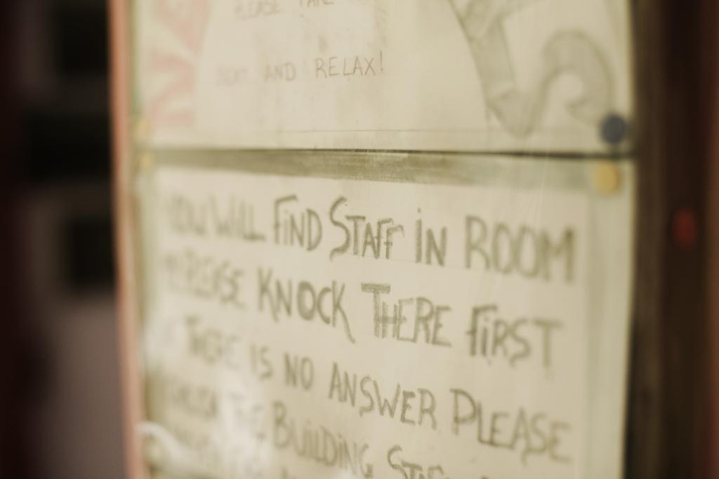 Pagration Youth Hostel Athens Ngoại thất bức ảnh