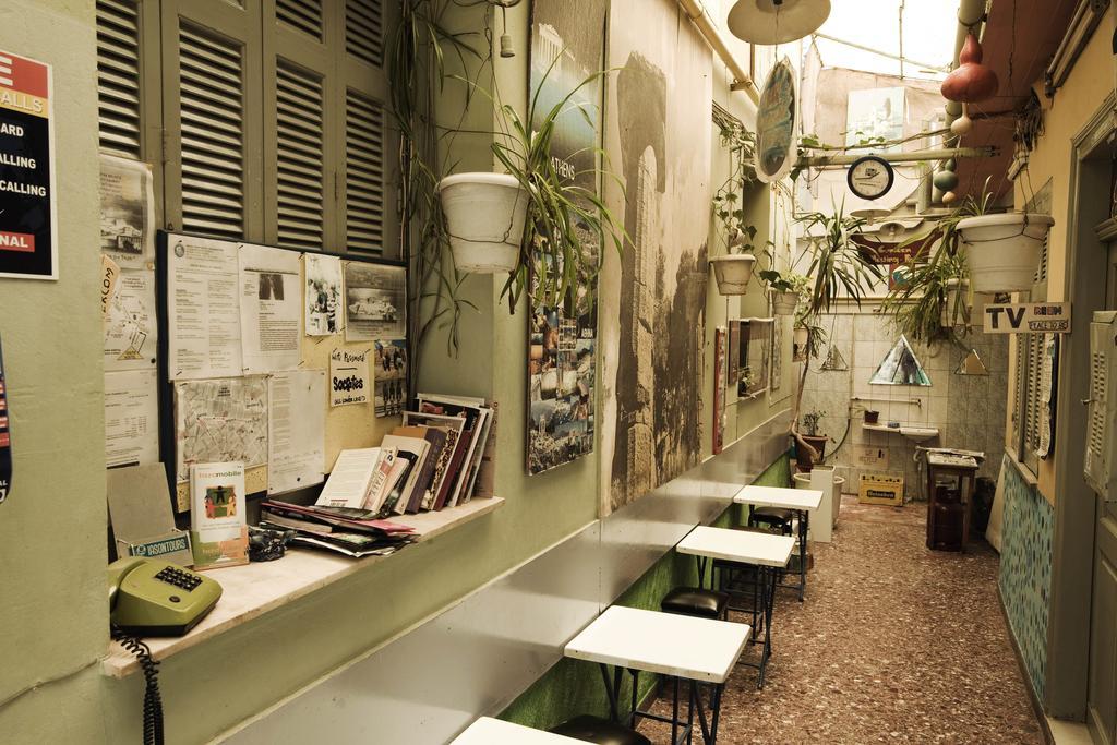 Pagration Youth Hostel Athens Ngoại thất bức ảnh