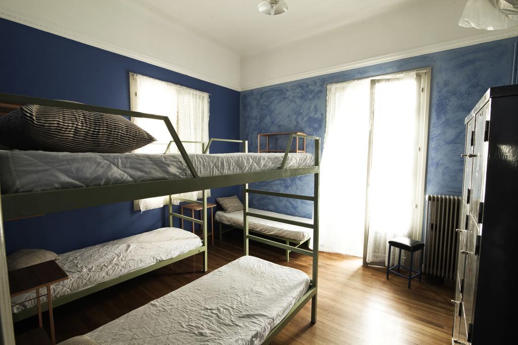 Pagration Youth Hostel Athens Ngoại thất bức ảnh