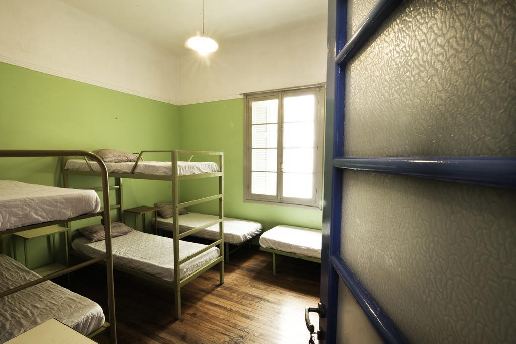 Pagration Youth Hostel Athens Ngoại thất bức ảnh