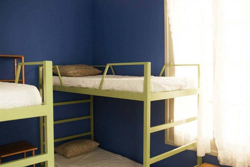 Pagration Youth Hostel Athens Ngoại thất bức ảnh